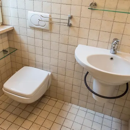 M297 - Marcelli, Trilocale Con Giardino A 100mt Dal Mare * Marcelli