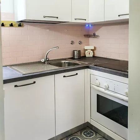 M297 - Marcelli, Trilocale Con Giardino A 100mt Dal Mare Marcelli